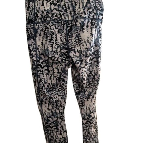 GAIAM Gray and Purple Leggings with Stretchy Fit - Picture 3 of 10